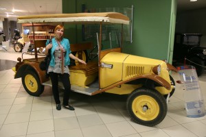 Лиза Волкова в музее ТАТРА IMG 9365 300x200 Татра: день вчерашний и сегодняшний