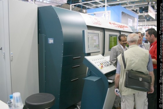 Демонстрация оборудования metalloobrabotka2011129marafon841 555x370 Металлообработка 2011: итоги