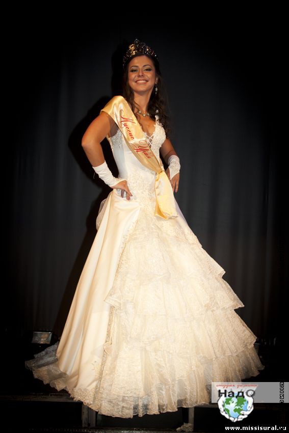 Миссис-Урала-2011 IMG 8411 Нефтяная королева